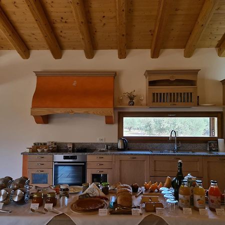 Agriturismo Corte Degli Ulivi Capoterra Esterno foto