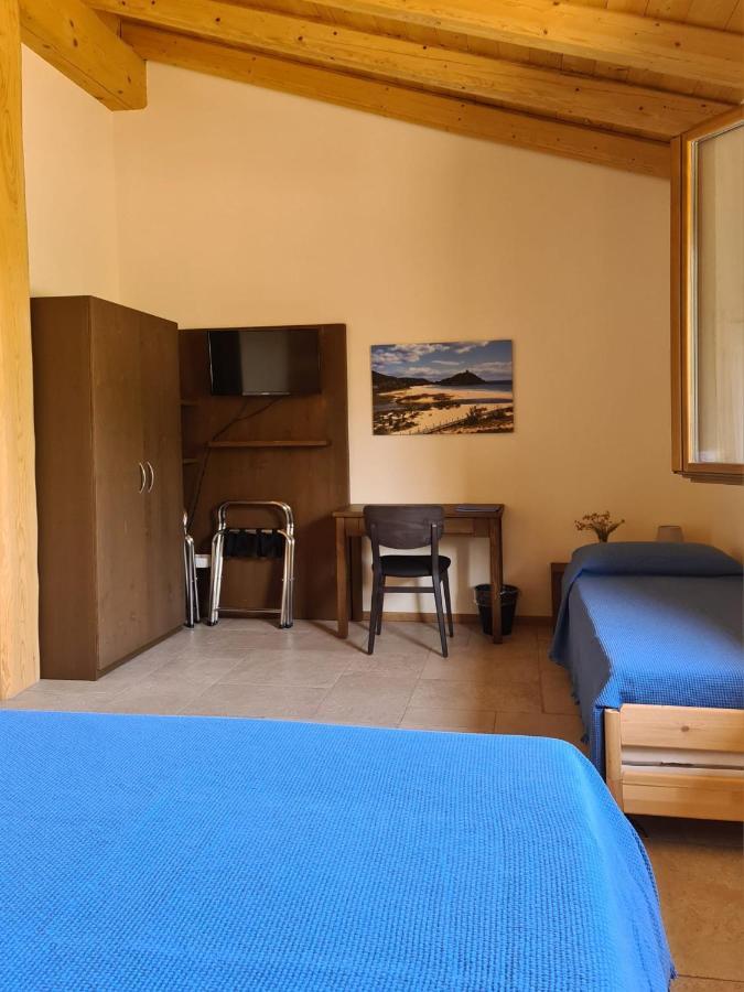 Agriturismo Corte Degli Ulivi Capoterra Esterno foto